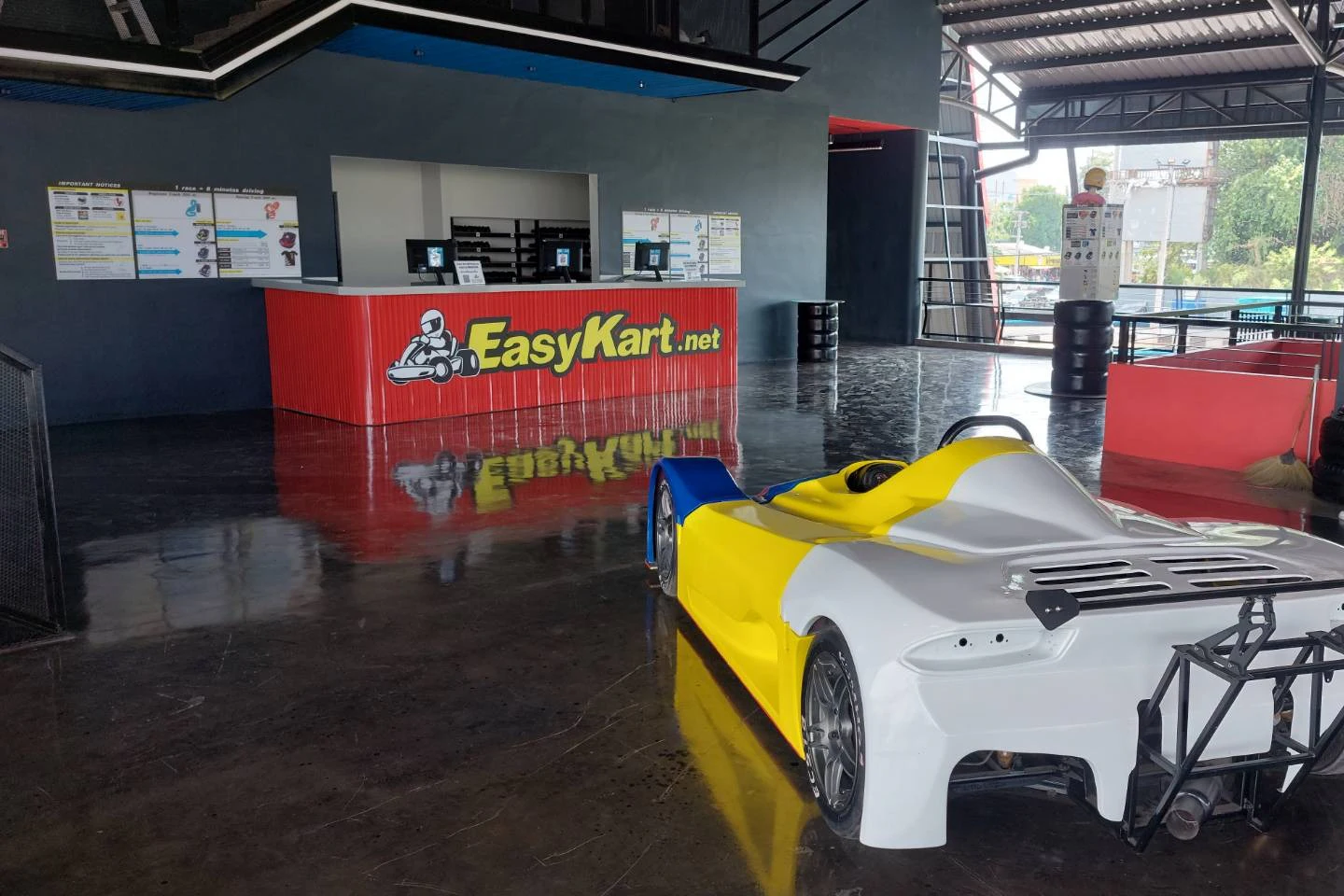 EasyKart Pattaya: Go Karting