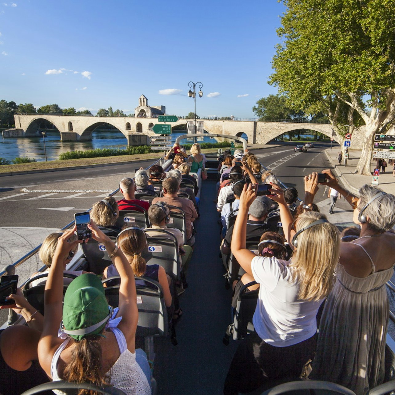 Bus turístico Avignon - Alojamientos en Aviñón