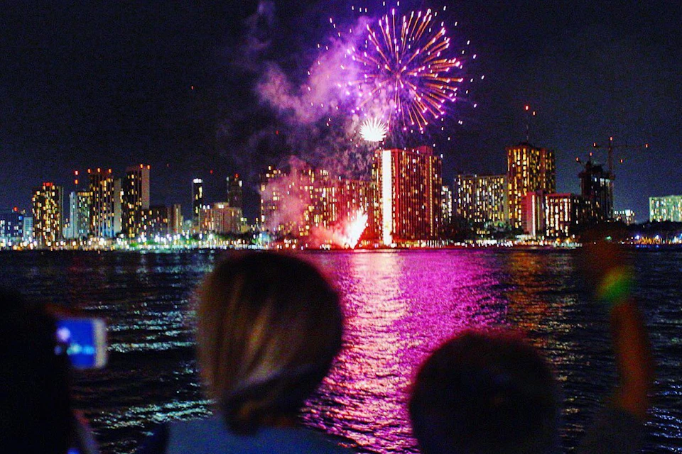 Hawaii Glass Bottom Boat Tour