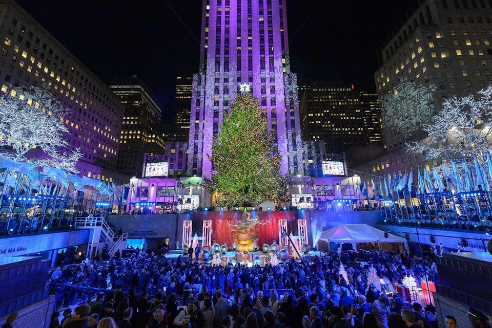 New York Holiday Lights Tour