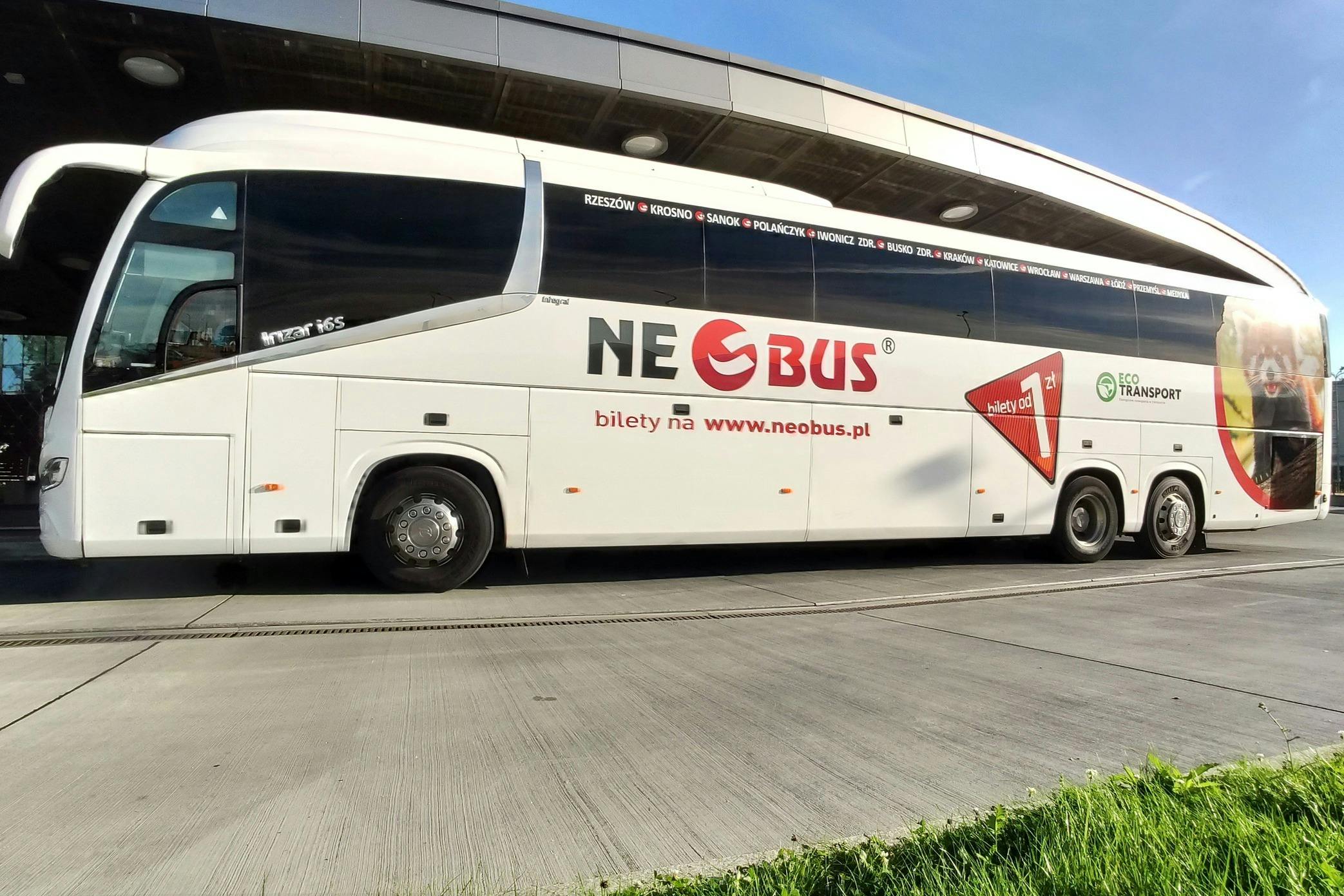 Neobus Buses