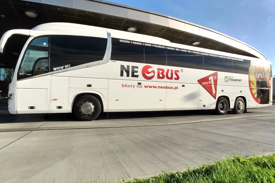 Neobus Buses