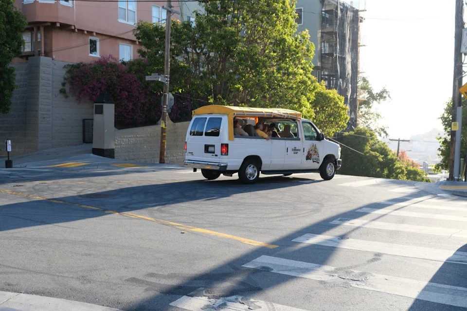 Heading Down Lombard St