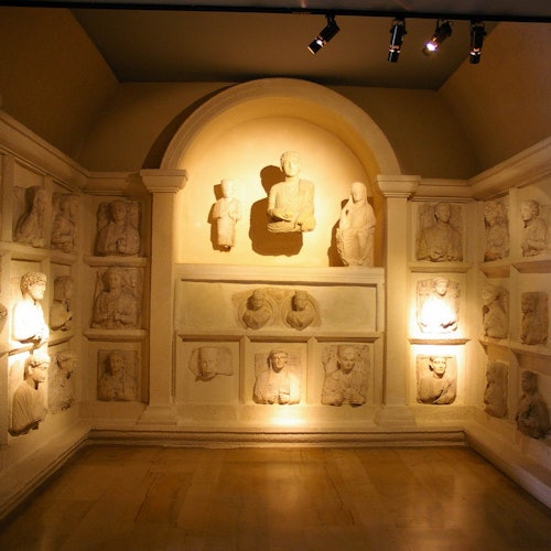 イスタンブールの考古学的な博物館。スキップ・ザ・ラインとガイド付きツアー(即日発券)