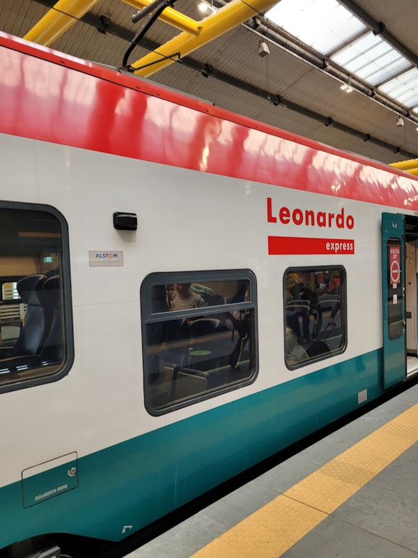 Leonardo Express Tickets - Rome 