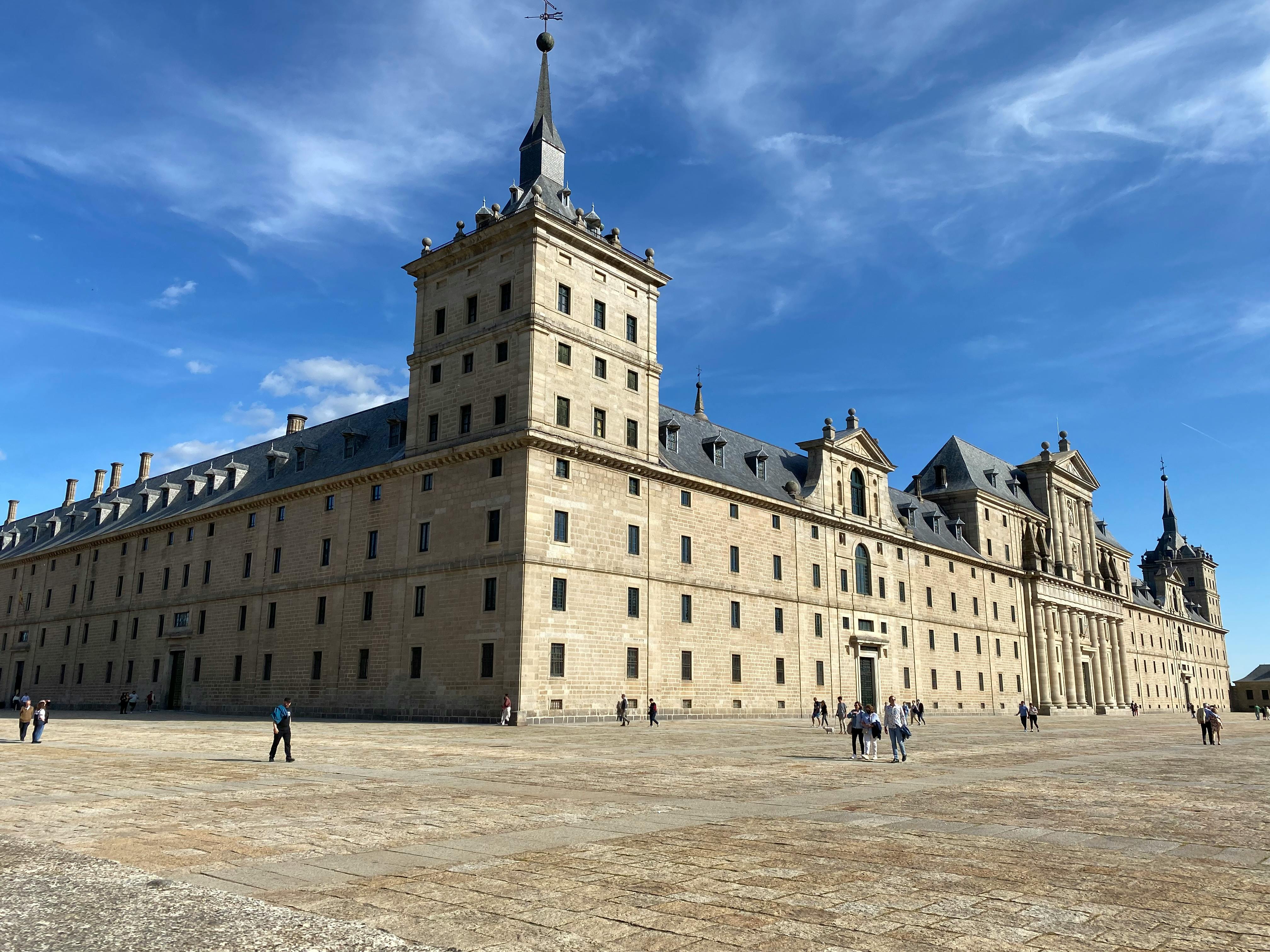 Entradas para Real Monasterio de San Lorenzo de El Escorial - Madrid ...
