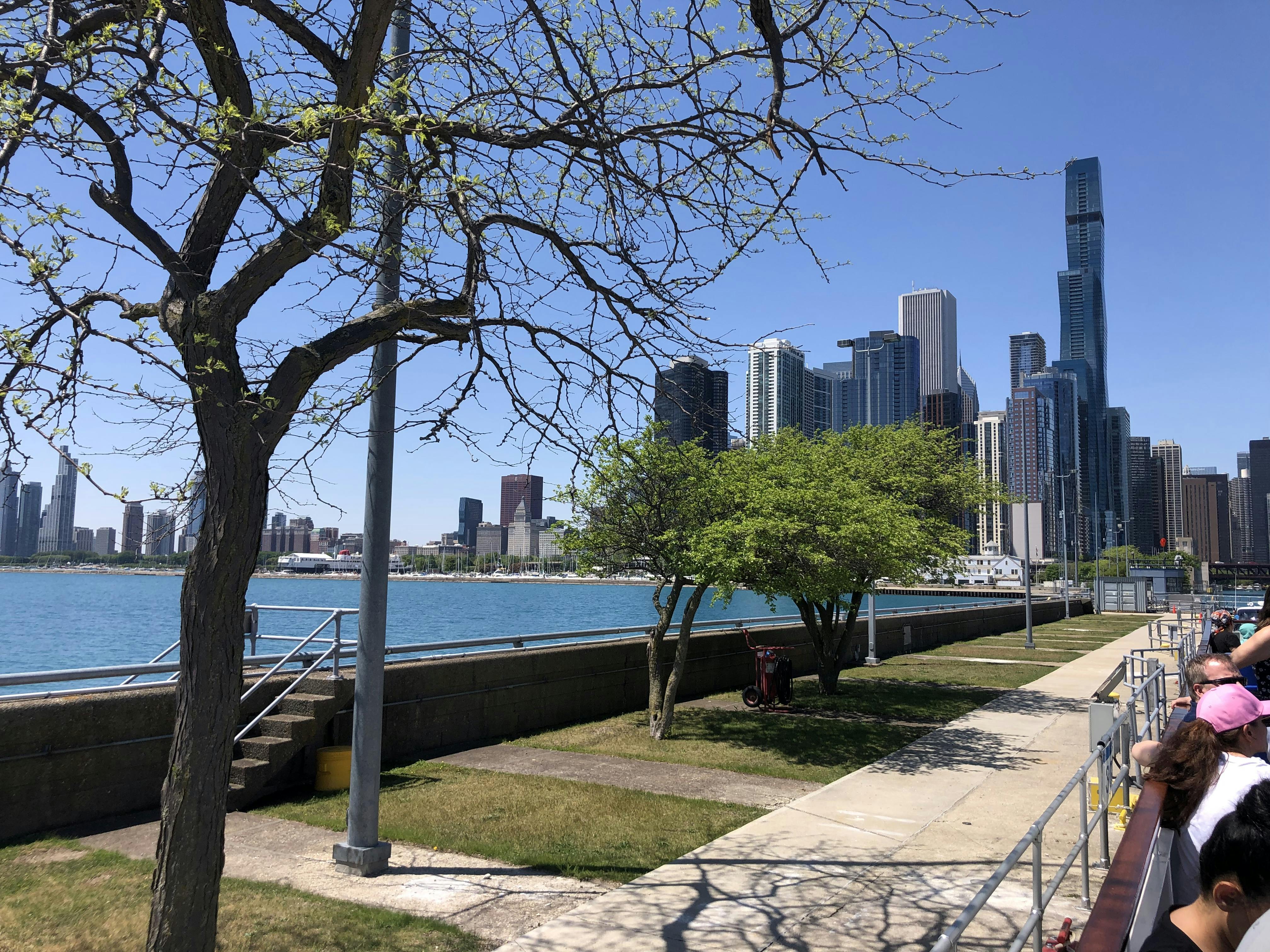 Wendella's 90Minute Lake & River Architecture Tour