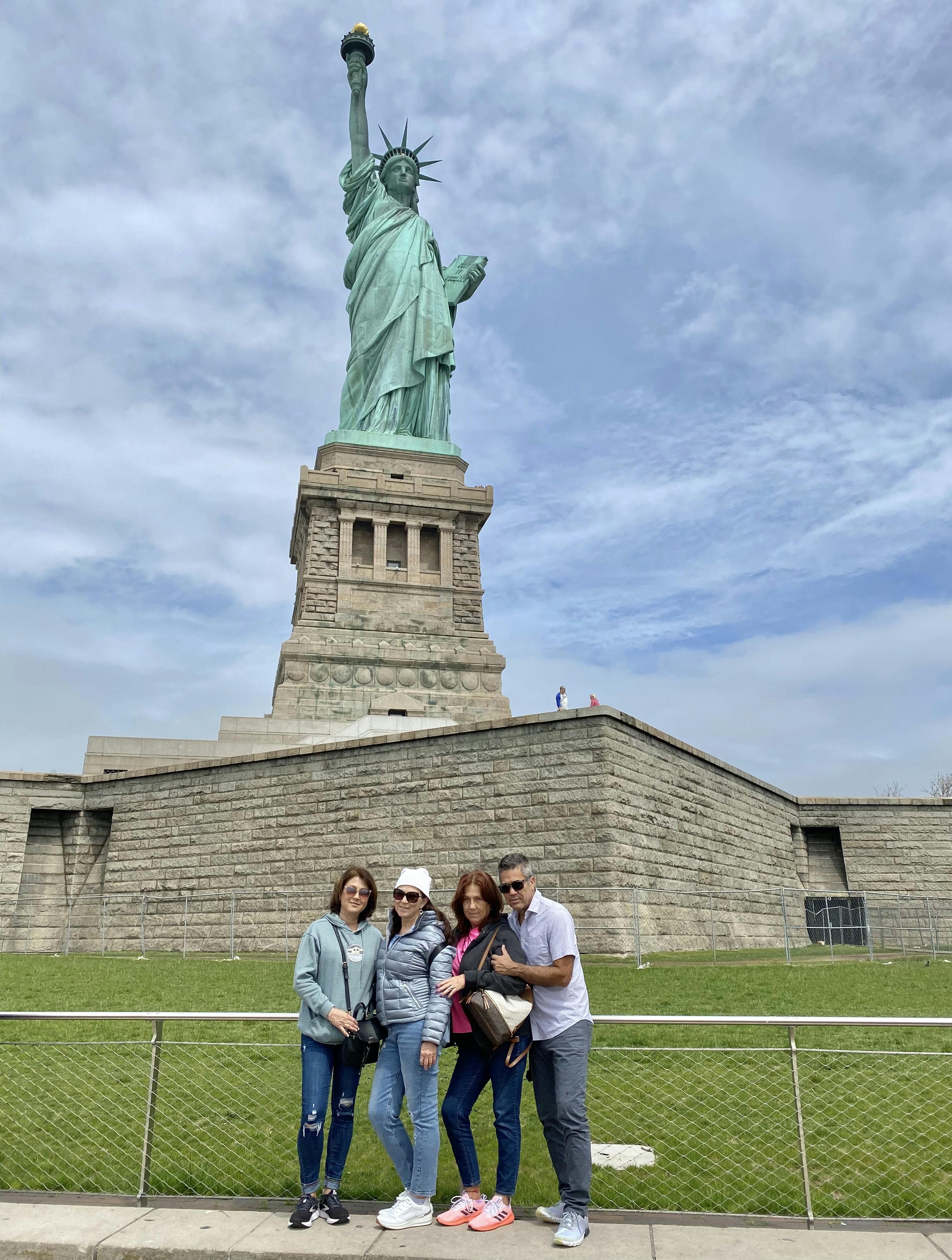 自由の女神像のチケット ー ニューヨーク Tiqets Com