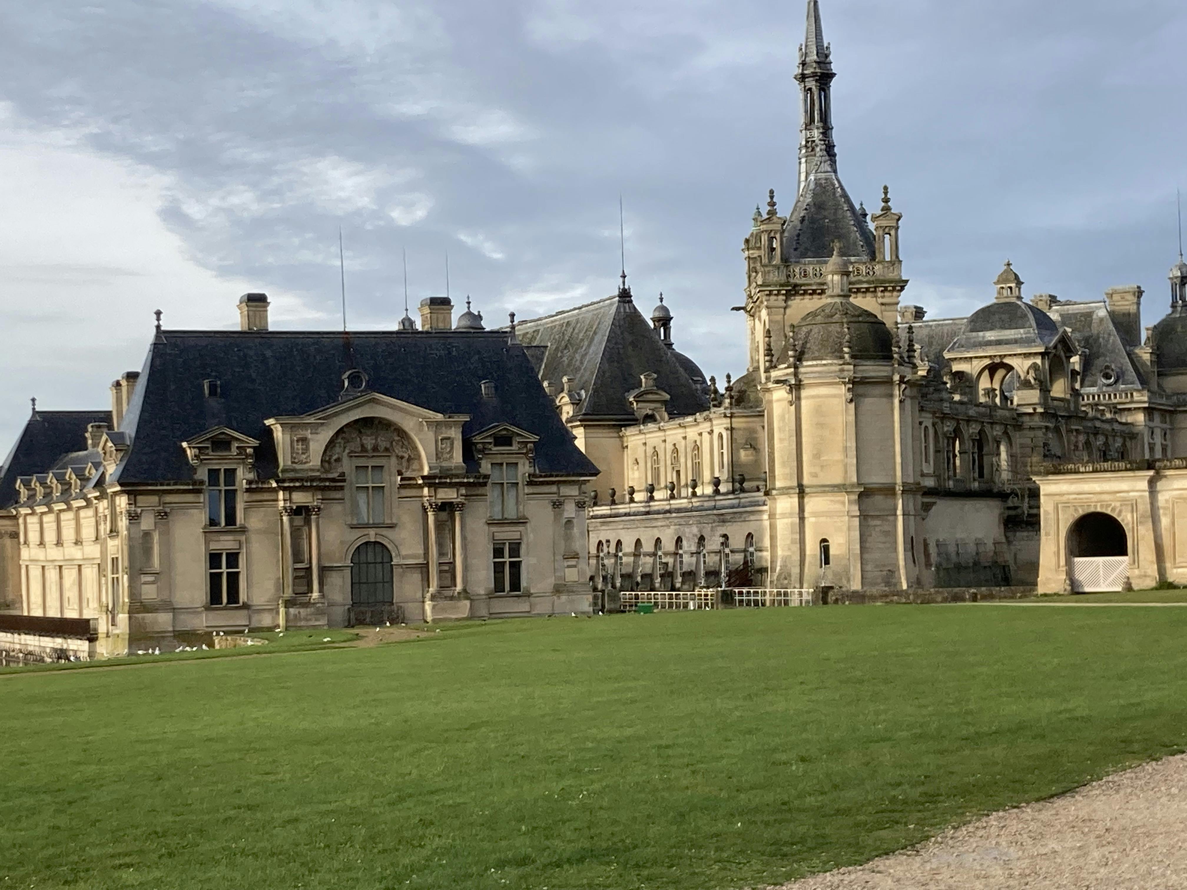 Château De Chantilly + Spectacle équestre | Tiqets