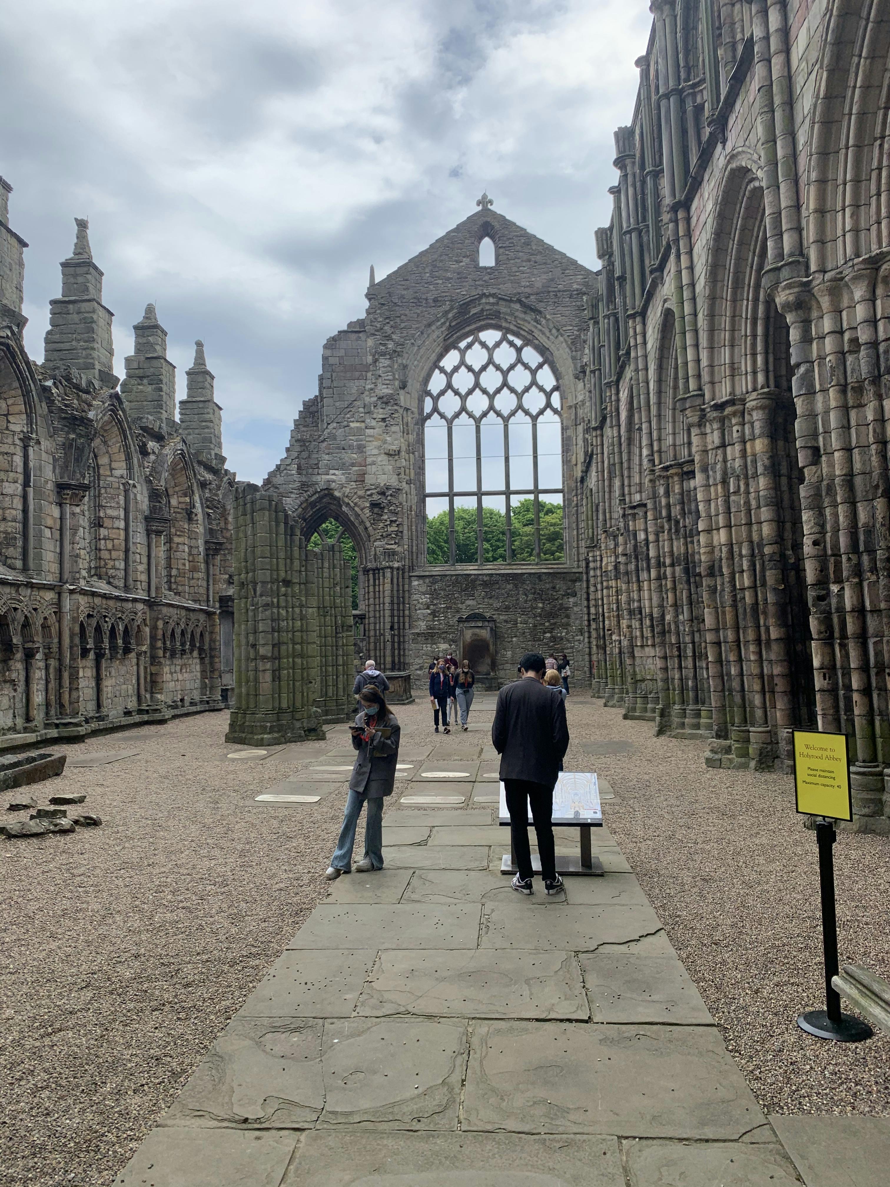 Tickets for Holyrood Palace, Edinburgh Tiqets