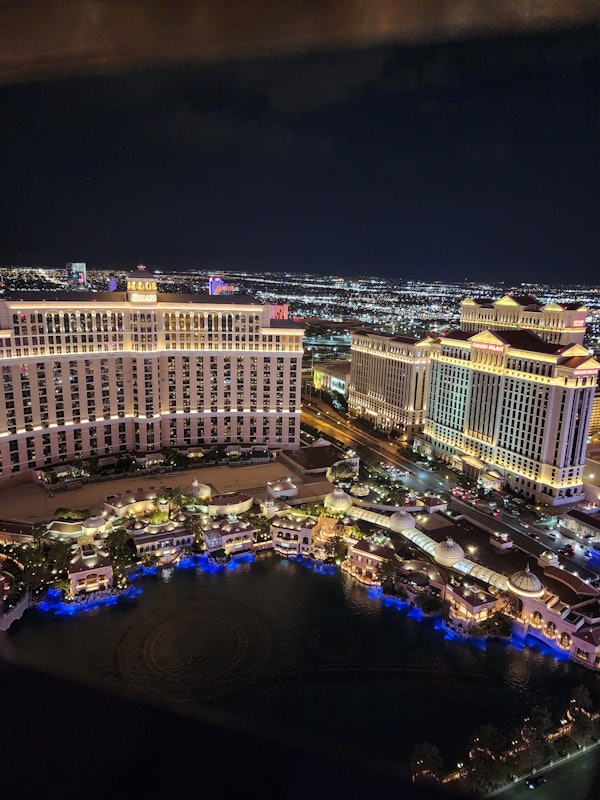 Wieża Eiffla Nocą W Las Vegas Nevada Stany Zjednoczone - zdjęcia