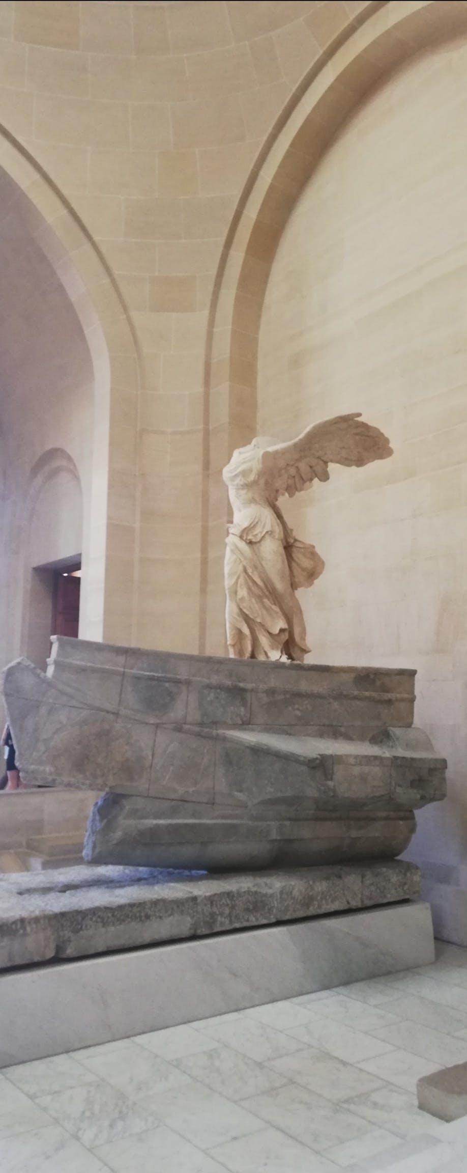 ルーブル美術館のチケット ー パリ Tiqets Com