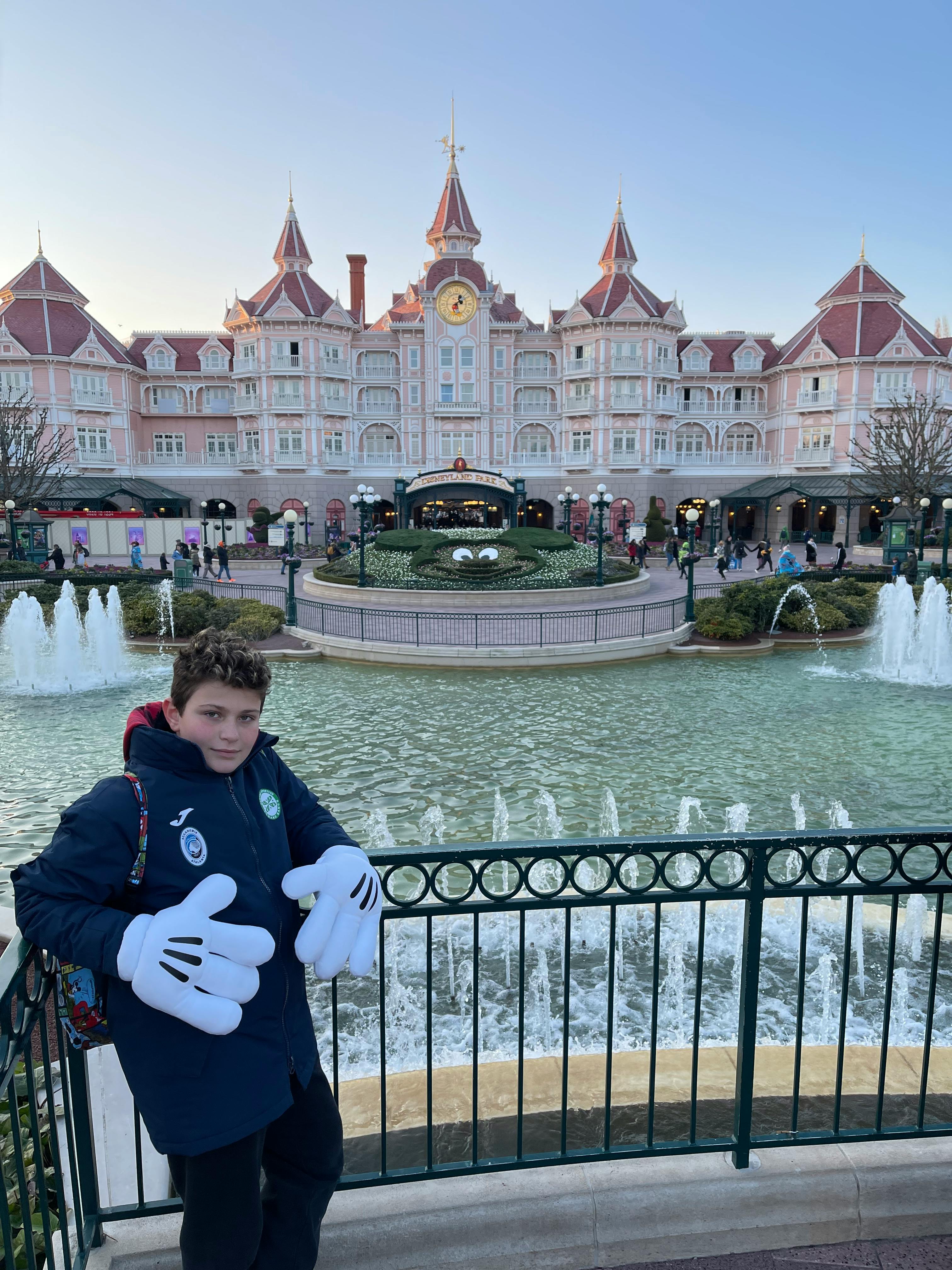 ディズニーランド パリのチケット ー マルヌ ラ ヴァレ Tiqets Com