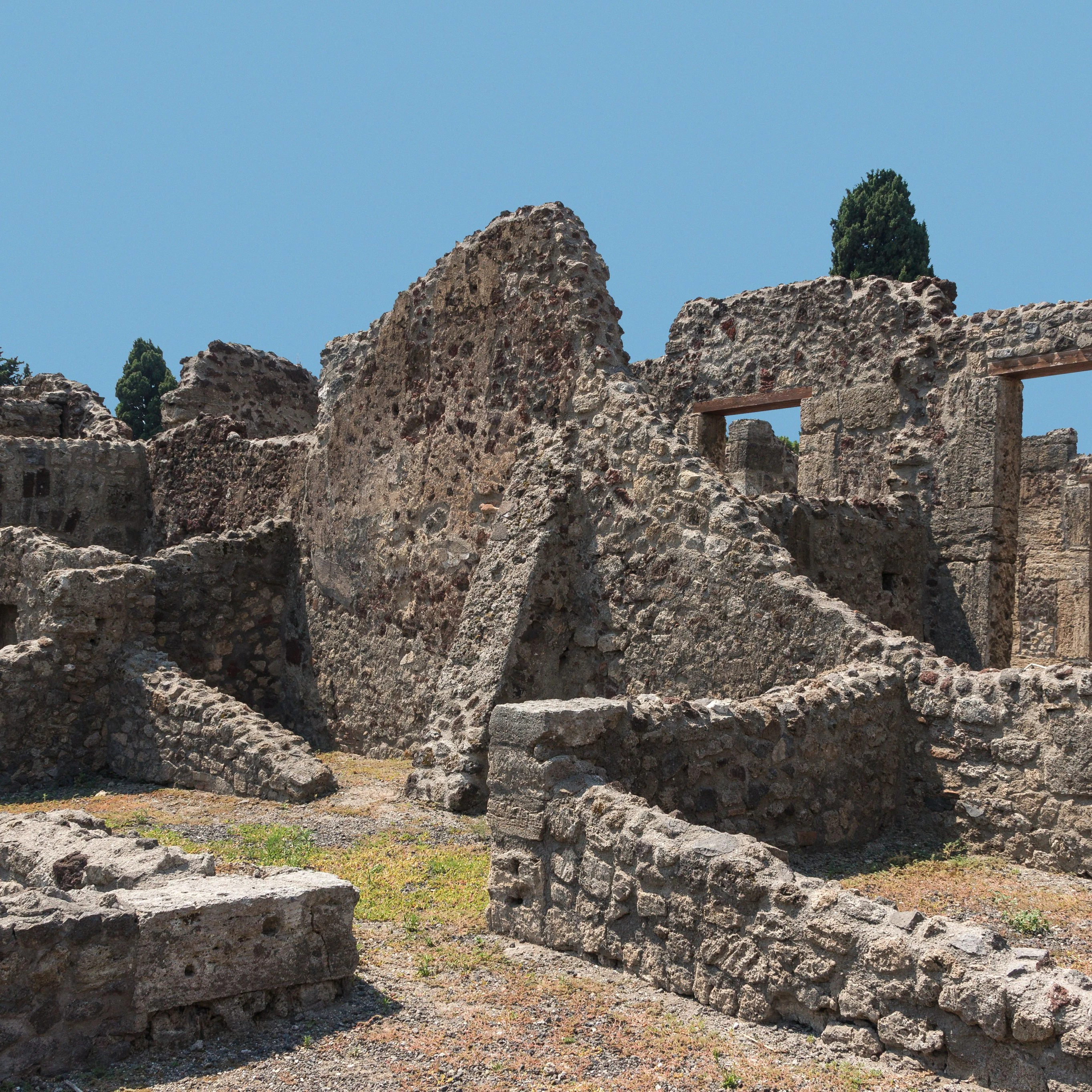Pompeii Python Exhibition: The Other Pompeii: Everyday Lives Under the Vesuvian Shadow ...